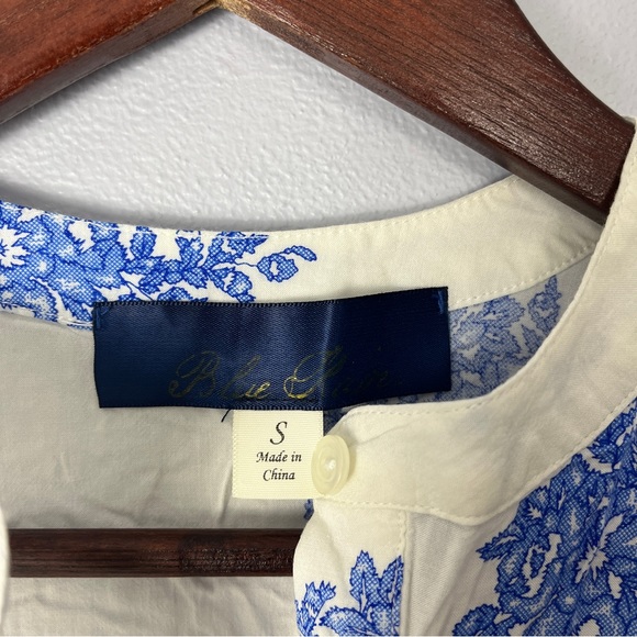 Blue Rain white blouse with blue decoration - Picture 2 of 7